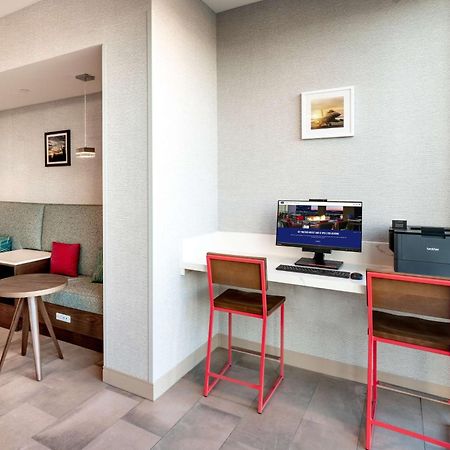 Hampton Inn Riverside March Air Force Base, Ca Екстер'єр фото